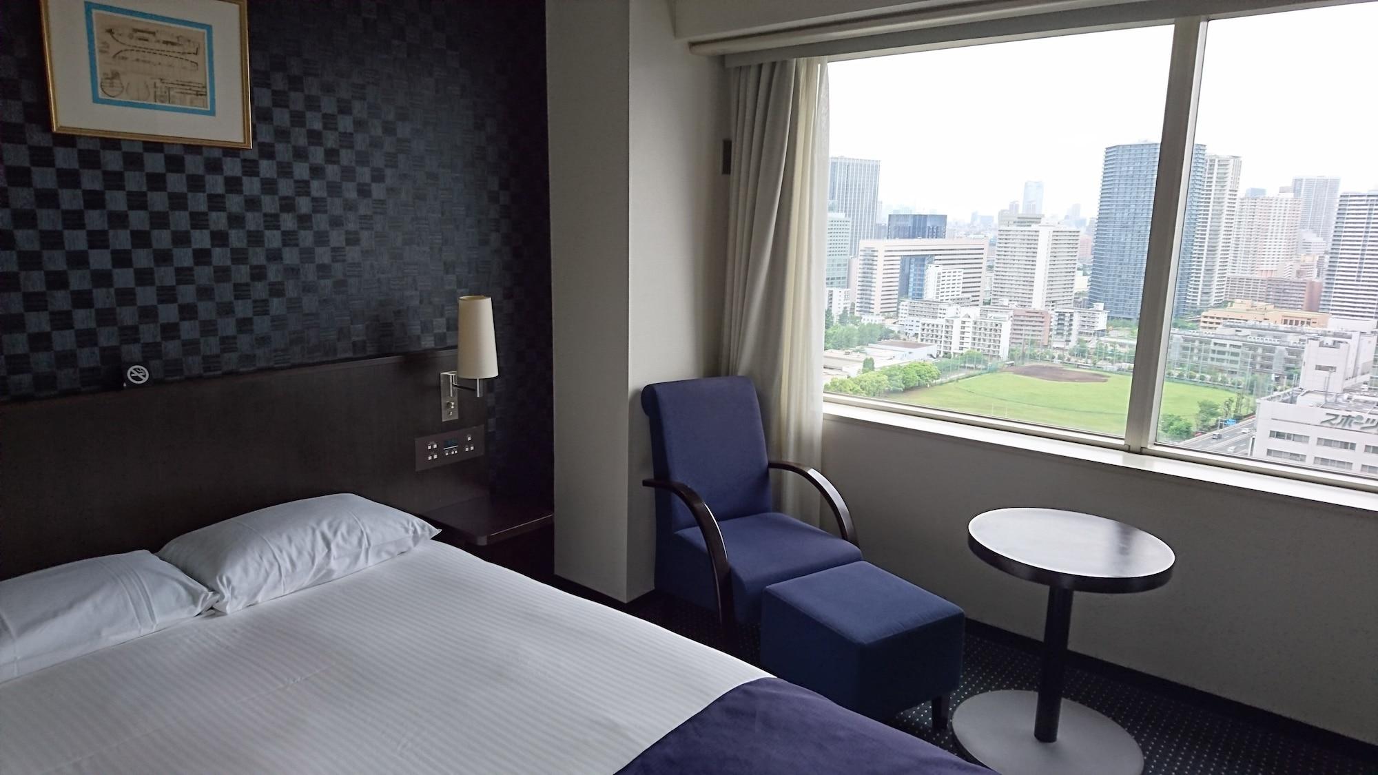 Ana Holiday Inn Tokyo Bay By Ihg Exteriör bild