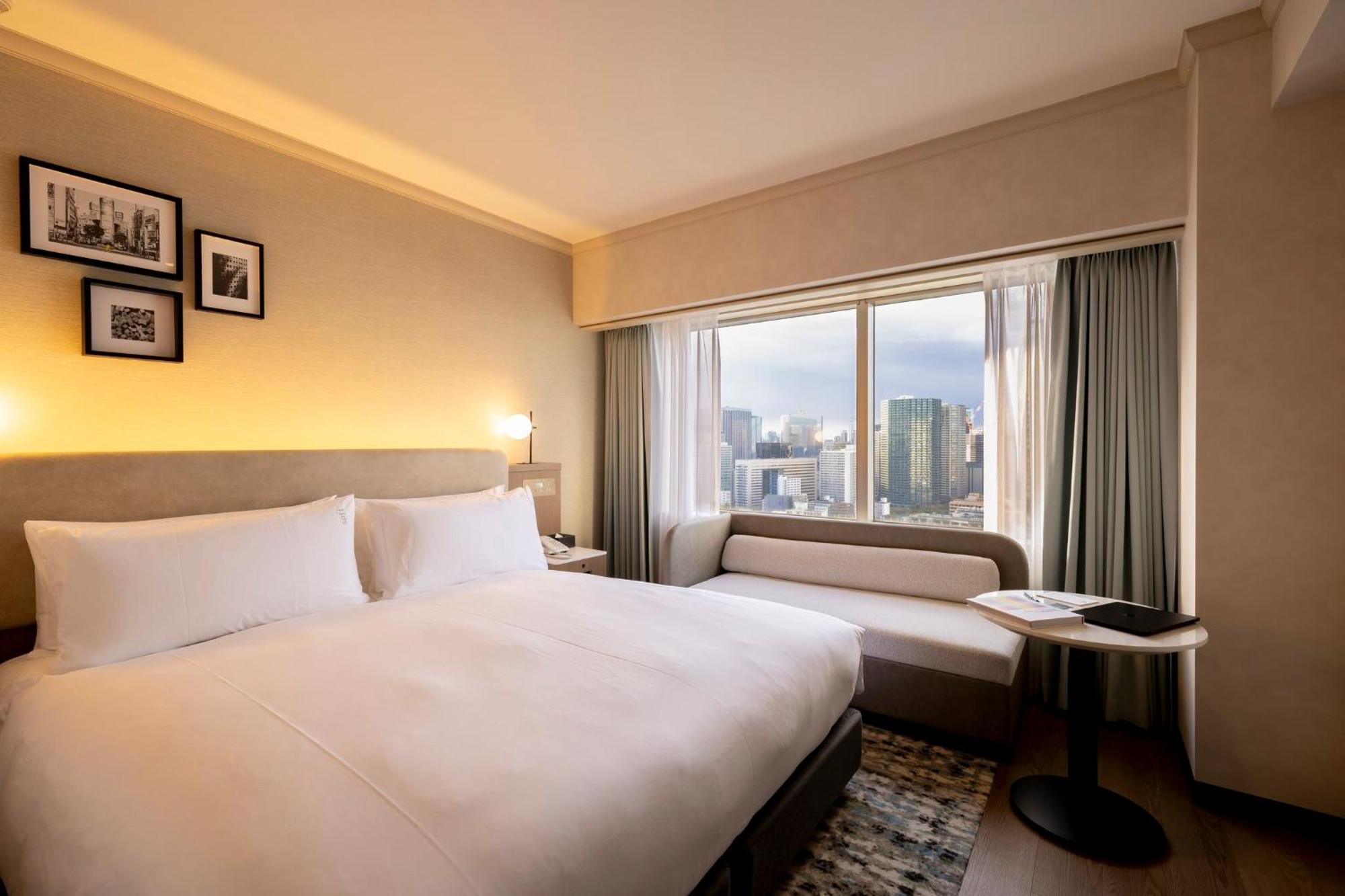 Ana Holiday Inn Tokyo Bay By Ihg Exteriör bild